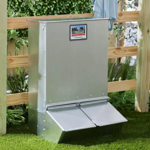 3.7-Bushel Dual-Door Hog Feeder – Livestock Supplement Dispenser for Up to 8 Hogs - Image 2