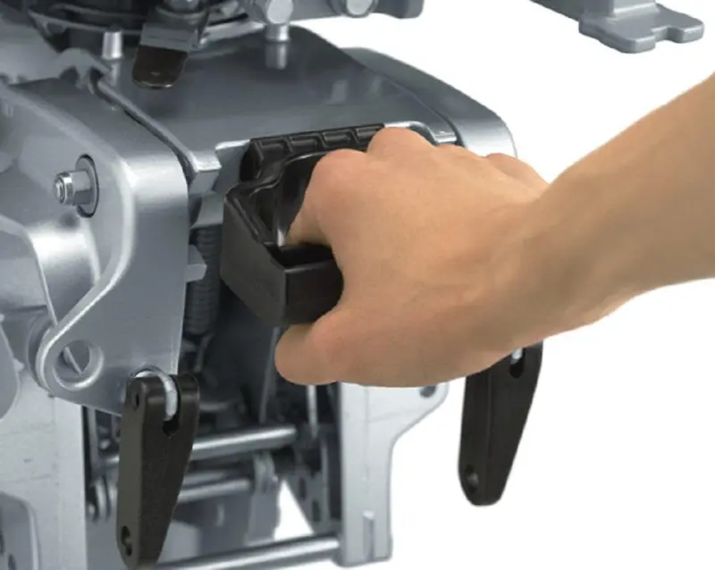 8 HP 4-Stroke Outboard Motor – Includes Throttle Grip and Power Tilt Functionality - Image 2