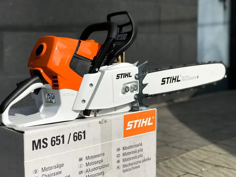 Stihl MS 661 C-M 32 Professional-Grade Gas Chainsaw - Image 2